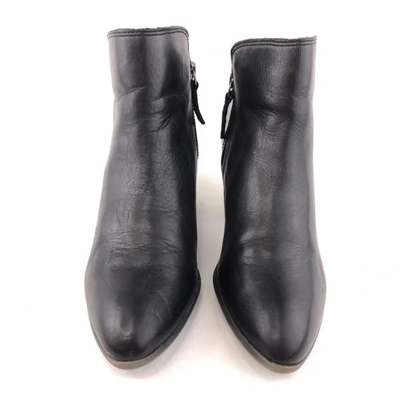 Frye Judith Black Leather Zip Ankle Booties 7M